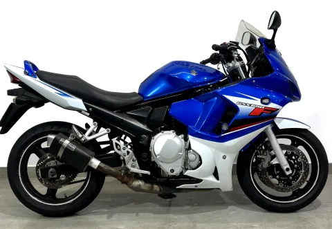 SUZUKI GSX  650F