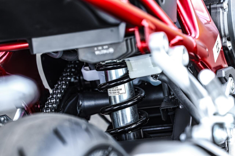 Honda CB 750 Hornet chega ao Brasil: veja preço, motor e principais detalhes da naked - foto 3
